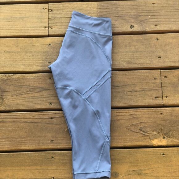 Lululemon Cool To Street Crops Mesh Blue Denim - Picture 4 of 5